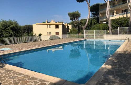 BO130-A001 Appartement 2 pièces 4 couchages BORMES LES MIMOSAS - Foto 13