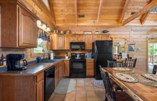 Moose Lodge w/HotTub - Foto 16