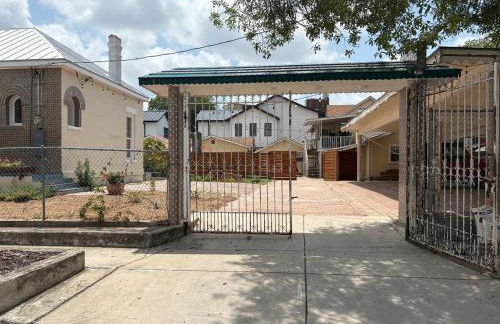 The Historic A Briam House - Foto 33