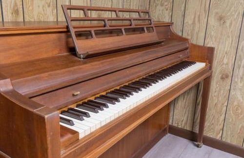 Joyful 5-Bedroom Home - Foto 34