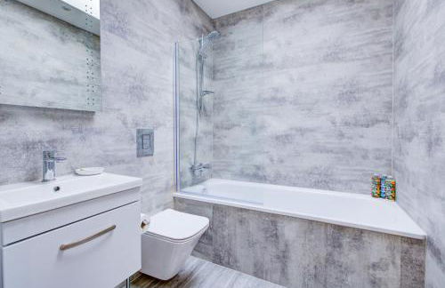 Hybrid Resi - London, Sutton, Free car or van parking - Foto 35