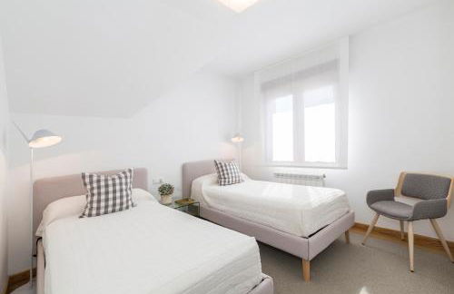 Apartamento boutique con terraza y vistas al mar. Porto Vilanova - Foto 27