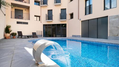 Apartamentos Torre del Reloj - Foto 2