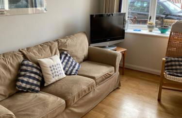 Anchor Cottage, seaside holiday home - Photo 6