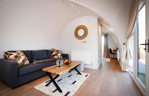 Stonelake Lodges - Willow Walk luxury lakeside lodge with hot tub - Foto 13