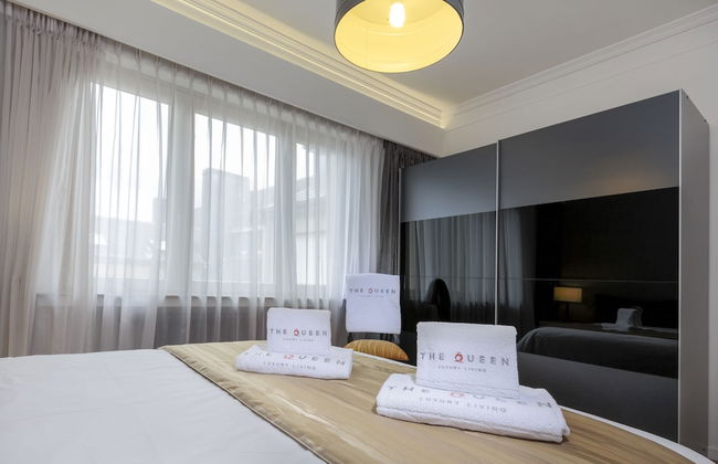 The Queen Luxury Apartments - Villa Carlotta - Photo 32