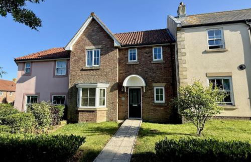 Snowdrop Cottage - Part of the The Bay Filey Holiday Village with pool, gym and direct beach access, pub, restaurant, tennis and meadows walks - Foto 44