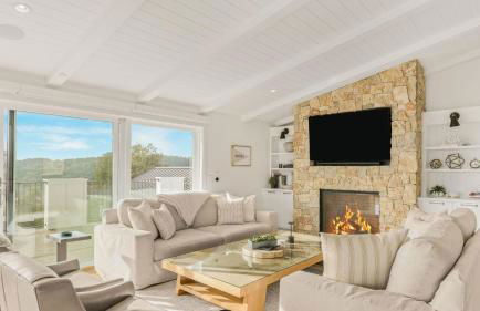 Vineyard Views w Pool Game Room Near Trails Wineries Beginnings Ranch Vineyard by AvantStay - Foto 7