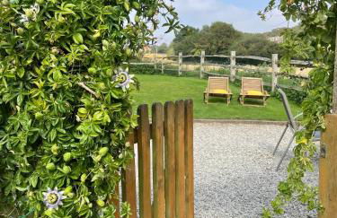 Holmdale Holiday Cottages - Foto 12