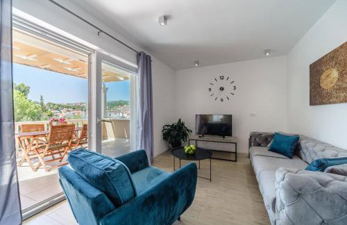 Villa TM with private heated pool, poolhouse & private garage - Photo 31