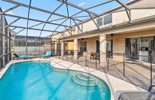 765 Beautiful Vacation Home With Private Pool, And Much More!! - Foto 24