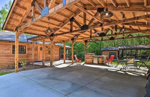 Rustic Sunset Escape on 67 Acres Outdoor Kitchen - Foto 24