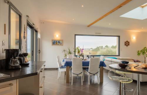 Holiday Home Maison de Plain Pied - Vue Mer by Interhome - Foto 14