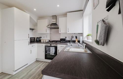 Modern and comfortable 3 bed house - Foto 18