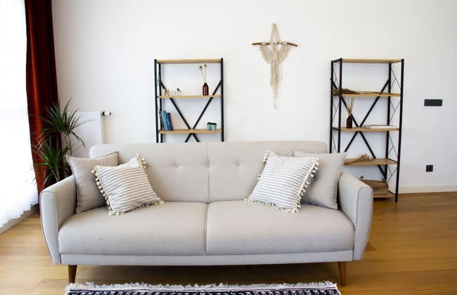 Modern and Cozy Apartment Near Shopping Malls - Foto 5