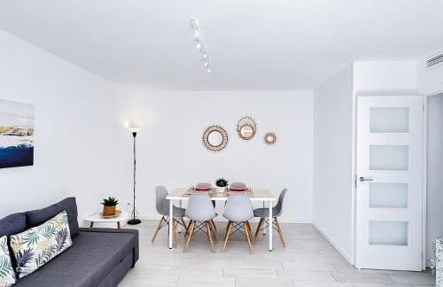 NUEVO, a 70 metros de la playa y con vistas al mar - Foto 18