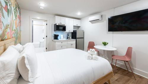 Pastel Tropics Studio Apartment - Foto 3