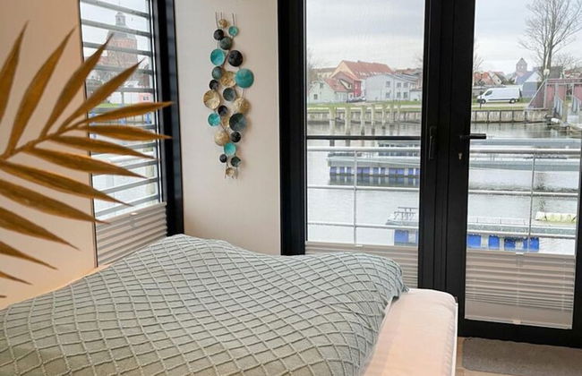 Houseboat in Ribnitz-damgarten - Photo 3