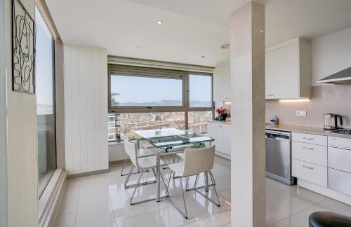 Penthouse Duplex with Epic Views - Foto 7