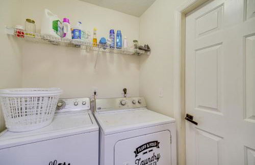 Sunny Palm Bay Home with Screened Porch Near Beaches - Foto 20