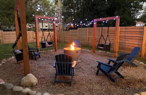 Modern Luxe 3B2B - Hot Tub - Game Room - EV Charger - Walk to Downtown LS - Foto 49