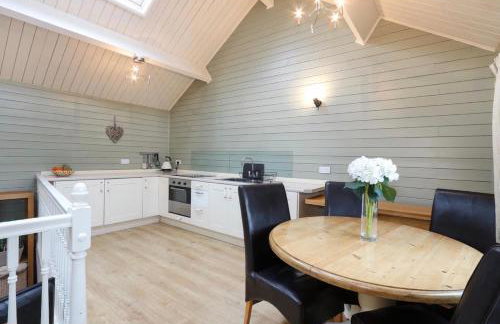 River View - Photo 19