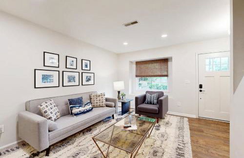 Hunter's Terrace - Photo 1