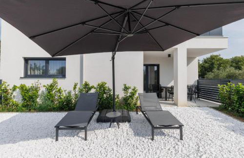 Luxury Suites Zaton by Belmont Realty - Photo 11