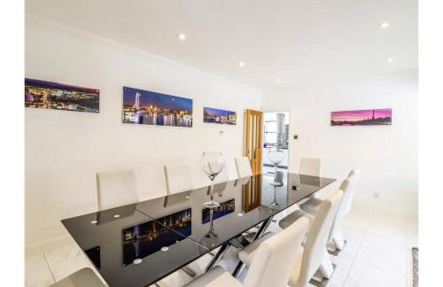 6BD Vacation Home with Indoor Pool - Foto 18