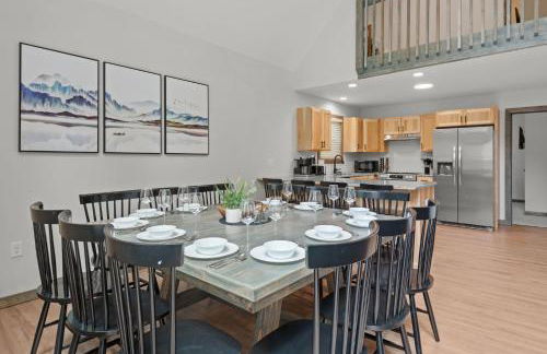 Twin Chalet - 6 BDs Hot Tub Game Area and more - Foto 51