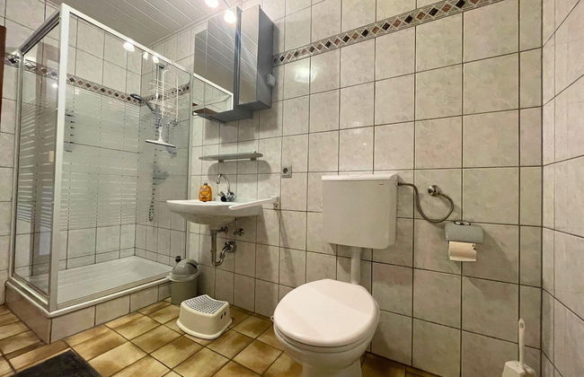 Olsdorf Forestview Apartment - Photo 18