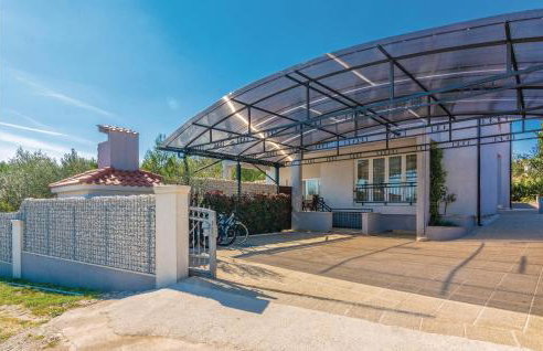 Awesome Home In Pridraga - Foto 20