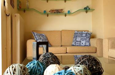 Derveni Seaside Apartments - Deluxe Sea View Penthouse Jacuzzi-BBQ & Groundfloor Garden View Apartment - Foto 13