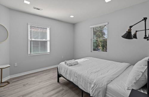 Charlotte Retreat: Luxury 4BR Heaven - Foto 49