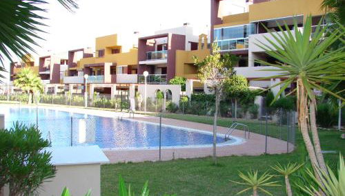 Apartamento en Playa Flamenca (residencial El Bosque) - Foto 5