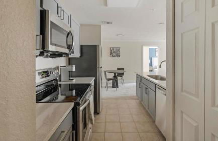 Landing Beautiful 1BD Game Room Courtyard - Foto 38