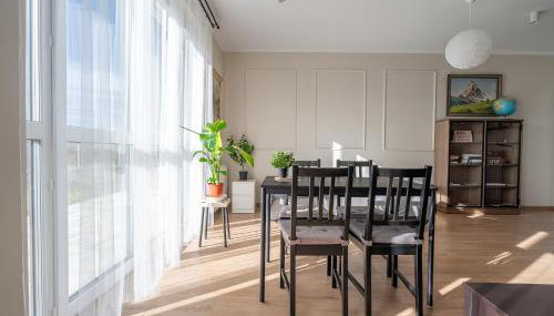 71m2 Apartament Superior z Tarasem, Ogródkiem i Widokiem na Góry, Zachód Słońca, Parking - Kłodzko - Przyjaciół Ziemi Kłodzkiej, Centrum Kotlina Kłodzka - Foto 2