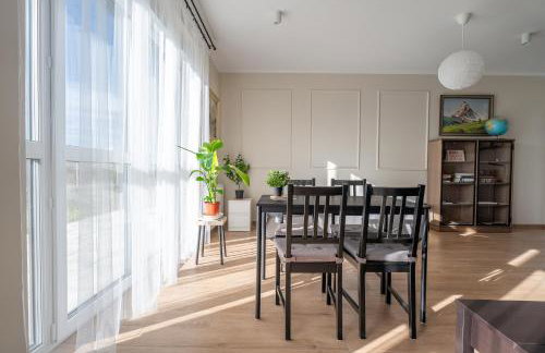 71m2 Apartament Superior z Tarasem, Ogródkiem i Widokiem na Góry, Zachód Słońca, Parking - Kłodzko - Przyjaciół Ziemi Kłodzkiej, Centrum Kotlina Kłodzka - Foto 2