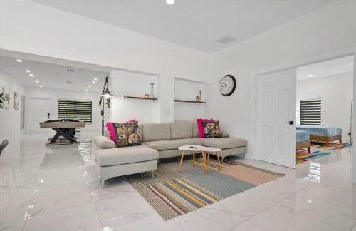 VillaLee-Jungle Palm Island white marble pool Area - Foto 48