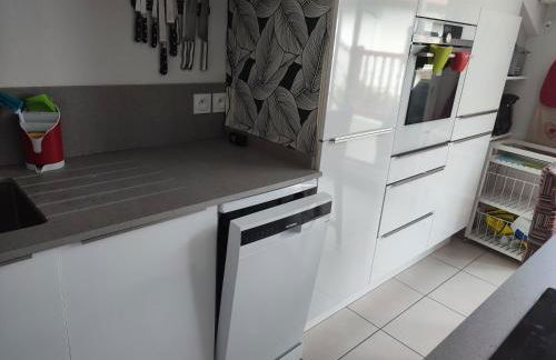 Location de charme T3 au 2e étage et dernier étage - Foto 16