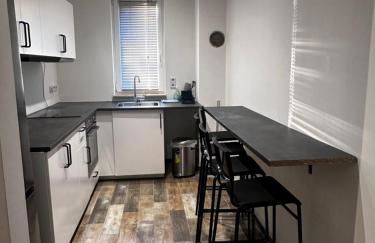 2-Zimmer Wohnung, Parkplatz und Terrasse, Nah A10 und Berlin - Foto 9