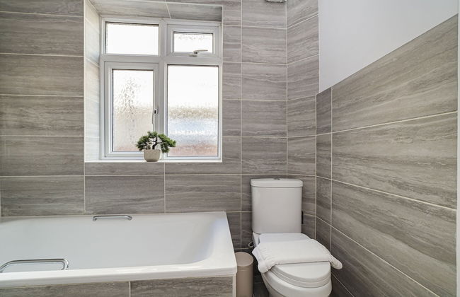 The Neasden Villas - Photo 27