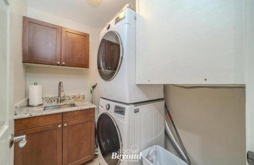 Blue Hues & Lake Views - Foto 9