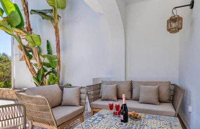 Casa Ella - Beautifully Renovated Townhouse Walkin - Foto 16