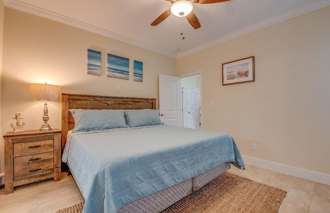 2 Beautiful 4 Bed 3 Bath Pool Home w Free Dock - Foto 17