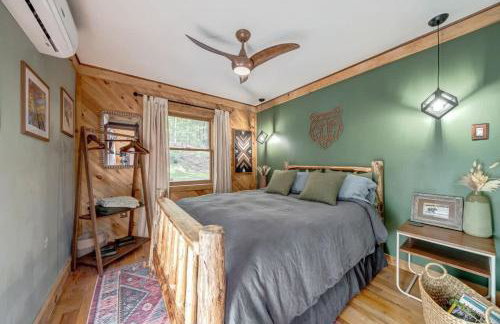 Upscale w Fireplace Fire Pit Games in Gated Comm - Foto 12