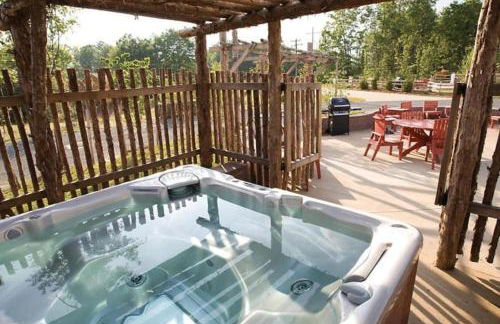 Beautiful 2BD condo in an equestrian themed resort with tons of activities for the family - Foto 32