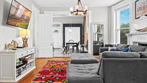 Historic 3-BR Downtown Bourbon Getaway - Foto 2