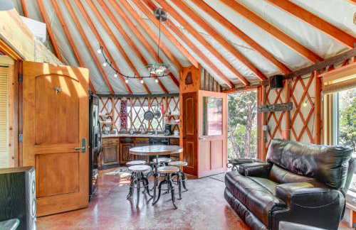 Mountainside Yurt with Views Less Than 3 Mi to Black Canyon! - Foto 5