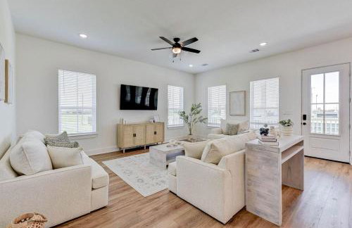 Newly Built-1 Block From Beach - Foto 23